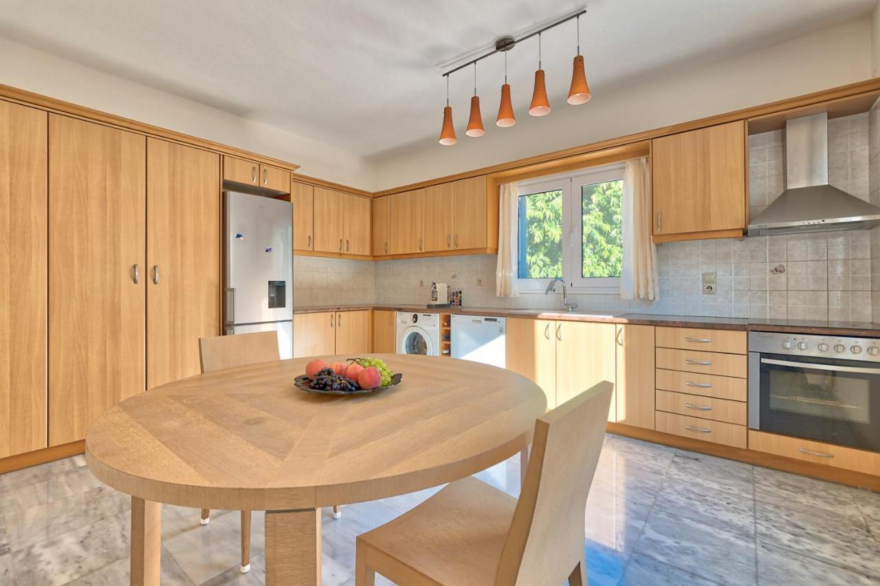 Villa Bamour With Paradise View Epidaurus Bagian luar foto